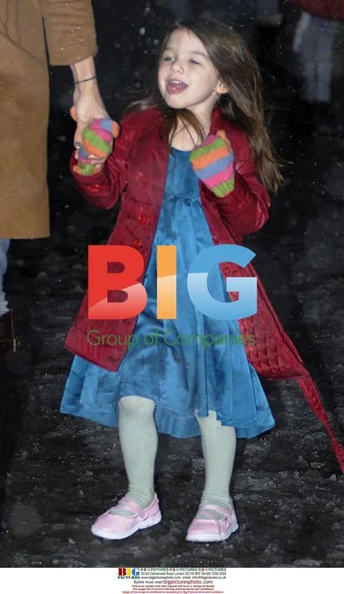 Katie Holmes and Suri Cruise in New York City Snow