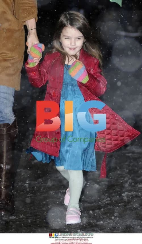 Katie Holmes and Suri Cruise in NYC Snow