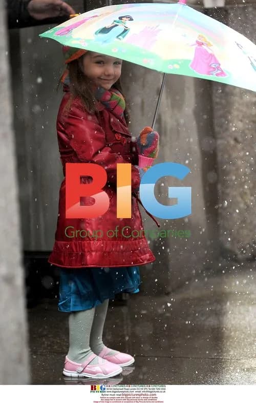 Katie Holmes and Suri Cruise in NYC Snow