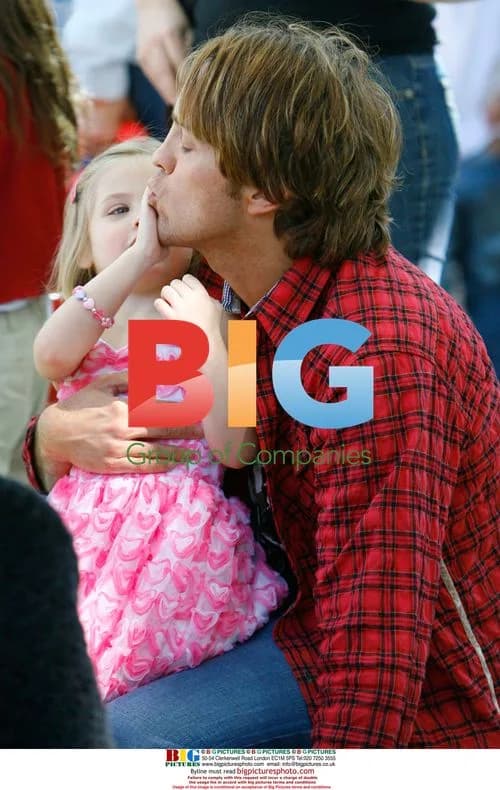 Larry Birkhead and Dannielynn at Farmers Market