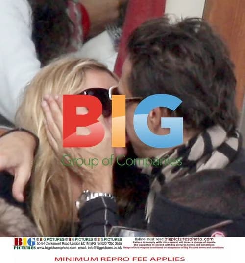 Kate Moss and Jamie Hince Ski in France