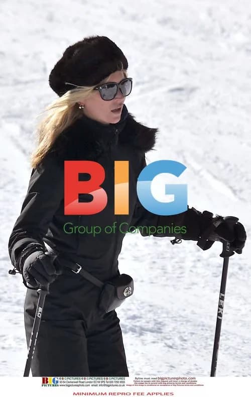 Kate Moss and Jamie Hince Ski in France