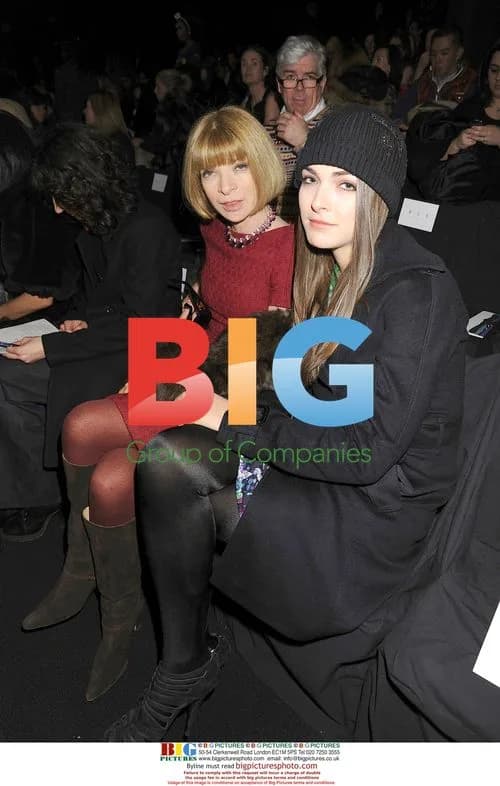 Anna Wintour & Daughter at DVF Fall 2010