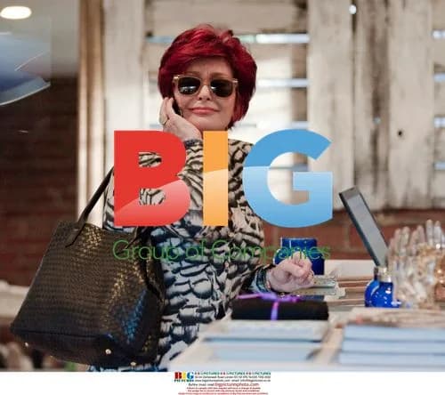 Sharon Osbourne impersonates Ozzy while shopping