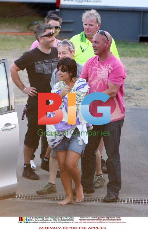 Lily Allen Backstage Fall at Big Day Out Festival