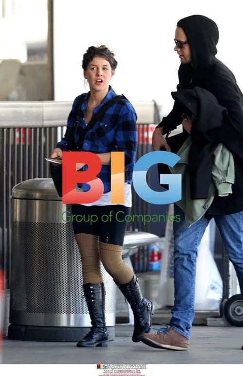 Shenae Grimes and Boyfriend at LAX