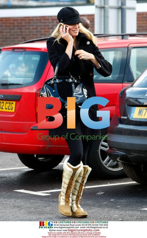 Tess Daly shopping in London