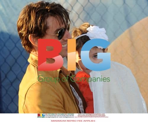 Tom Cruise and Family at Super Bowl XLIV