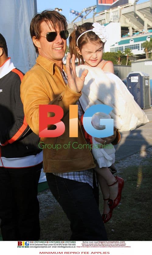 Tom Cruise and Family at Super Bowl