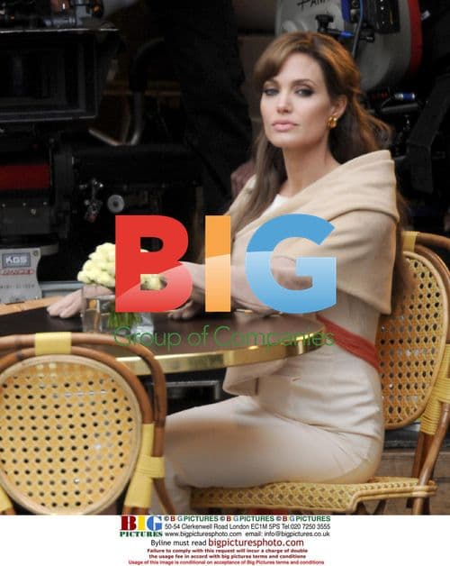 Angelina Jolie on set of 'The Tourist'