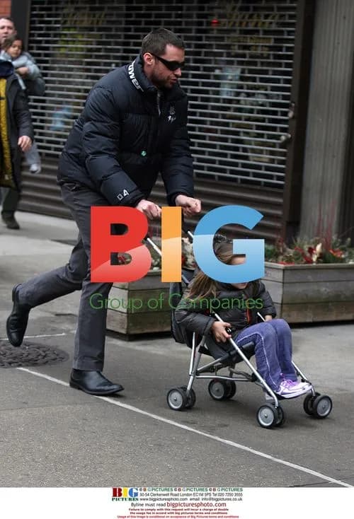 Hugh Jackman picks up daughter in Soho