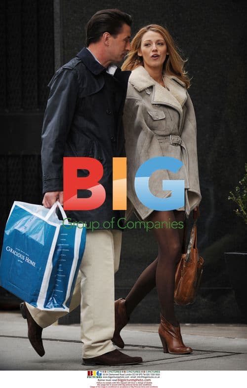 William Baldwin and Blake Lively on 'Gossip Girl' Set