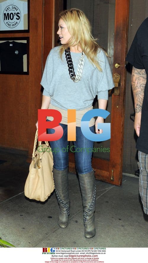 Hilary Duff grabs lunch after gym in LA