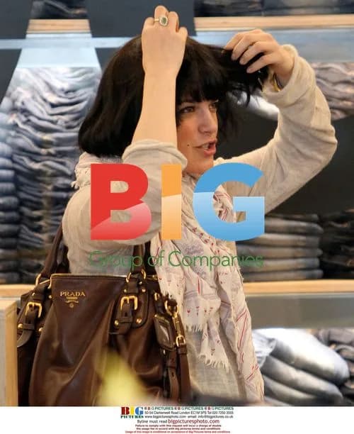 Selma Blair Shopping in LA