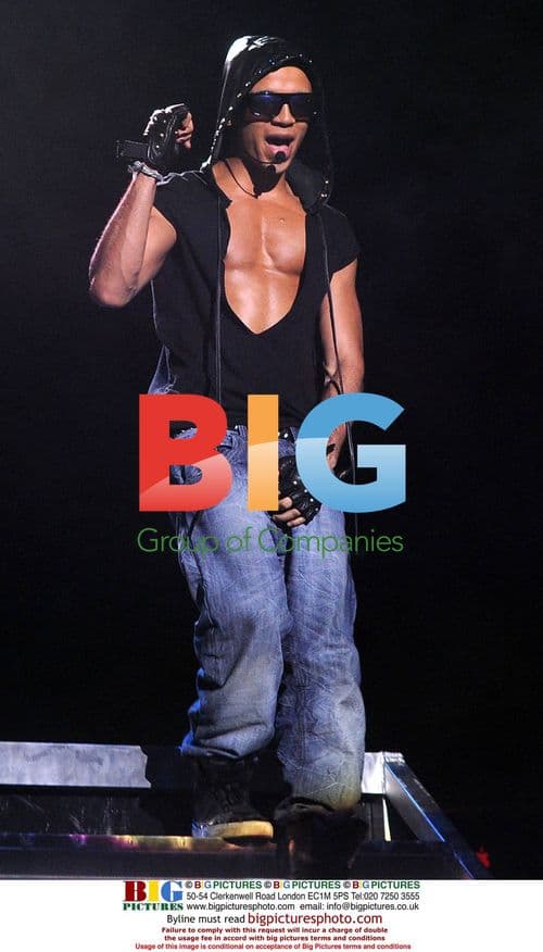 JLS and Industry Perform at The O2 in Dublin