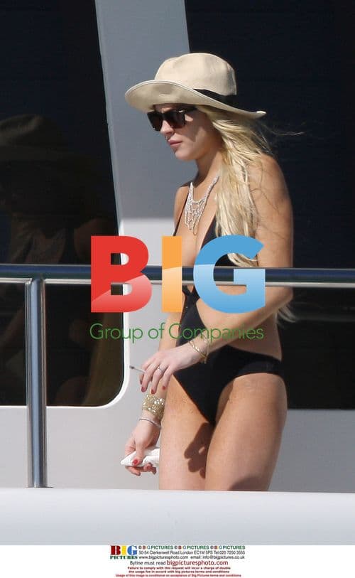 Lindsay Lohan Boat Trip in St. Barts