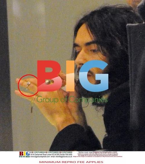 Russell Brand Shopping at Cartier