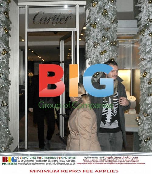 Russell Brand Shopping at Cartier's