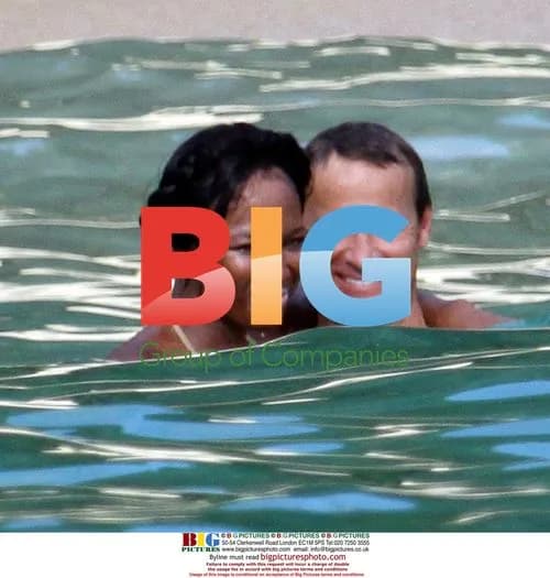 Naomi Campbell and Vladislav Doronin on Beach with Kate Moss