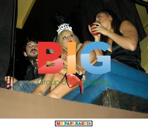 Christina Aguilera Parties in Vegas