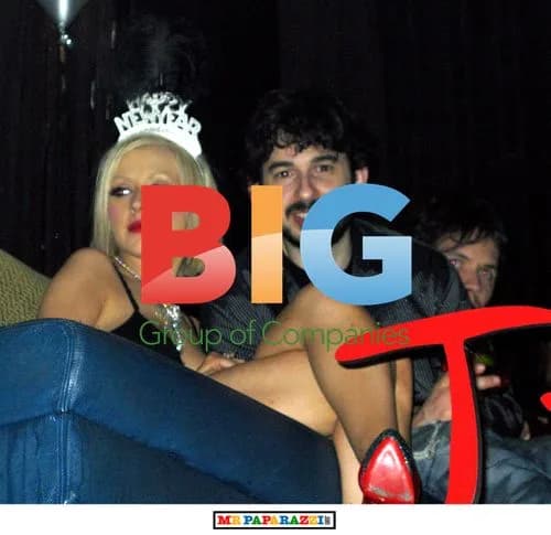 Christina Aguilera Parties in Vegas