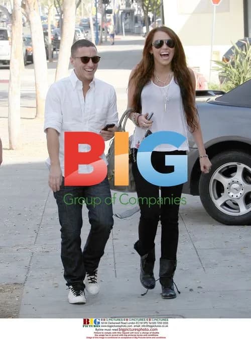 Miley Cyrus And Liam Hemsworth Out For Coffee And Sushi