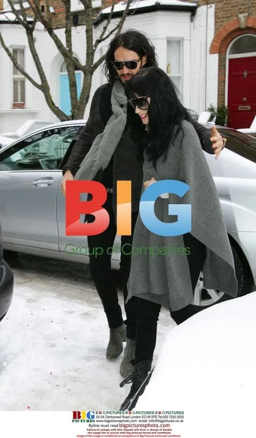 Russell Brand and Katy Perry leaving for breakfast