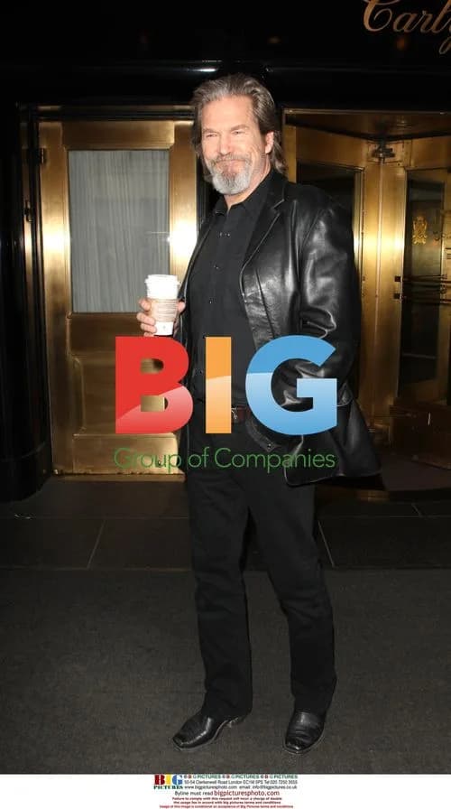 Jeff Bridges Leaving Hotel in NYC