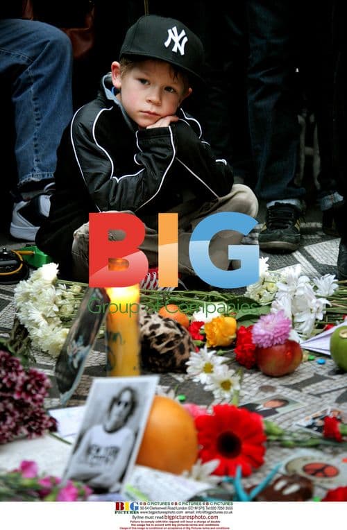 Fans at Strawberry Fields Tribute to Lennon