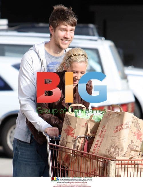 Ashley Tisdale and boyfriend shop at Trader Joe's