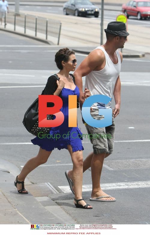 Dannii Minogue Leaves Hospital