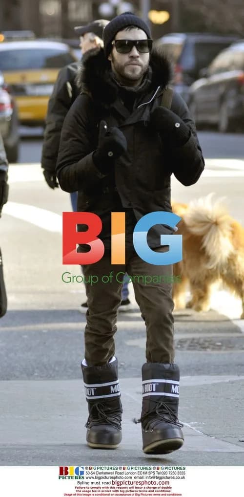 Pete Wentz Spotted in Manhattan