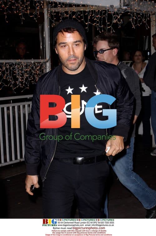 Celebs Exit Jam for Ron Asheton Benefit