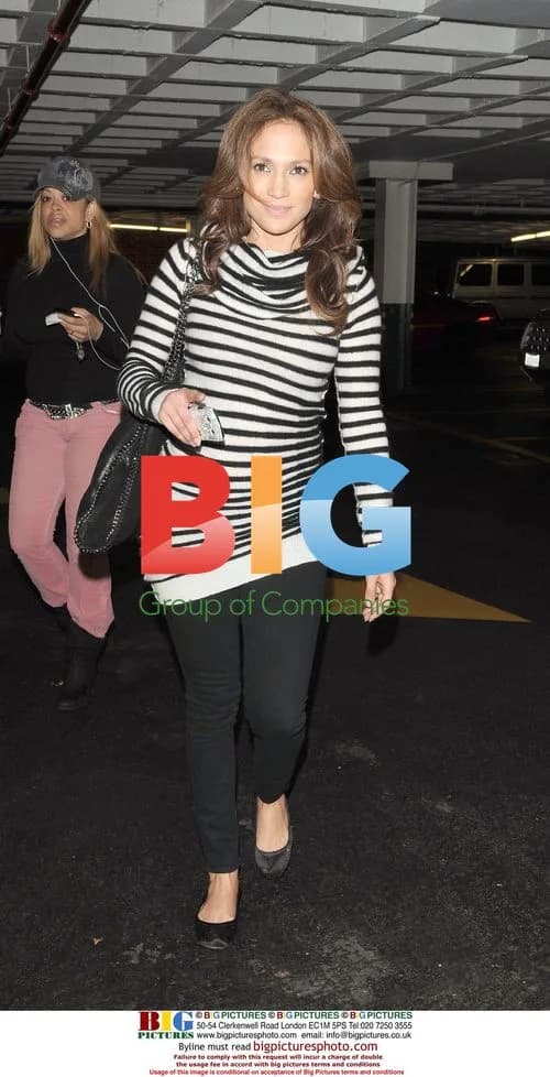 Jennifer Lopez Visits Doctor in Beverly Hills