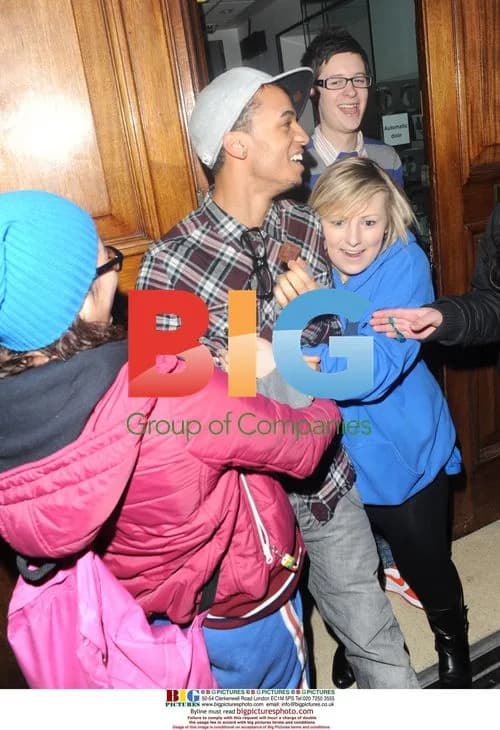 JLS singer Aston Merrygold mobbed by fans