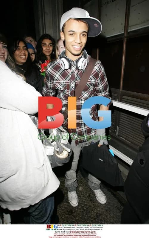 JLS singer Aston Merrygold mobbed by fans