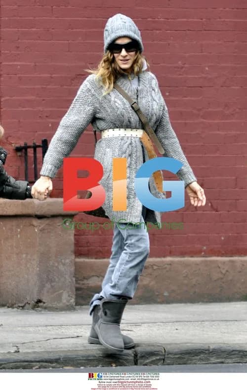 Sarah Jessica Parker Taking Son to School