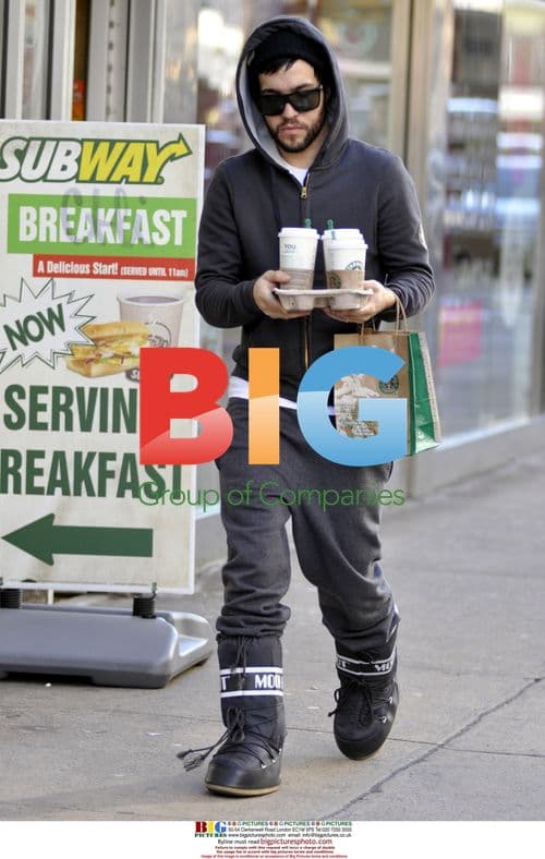 Pete Wentz Grabs Coffee in NYC