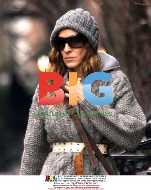 Sarah Jessica Parker Taking Son to School