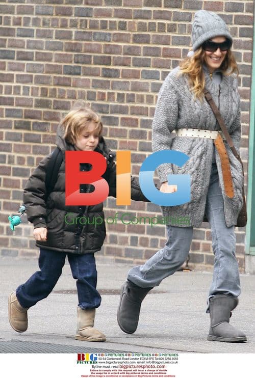 Sarah Jessica Parker Taking Son to School