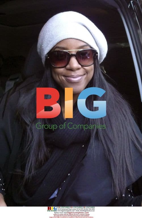 Kelly Rowland Arrives at Nice Airport