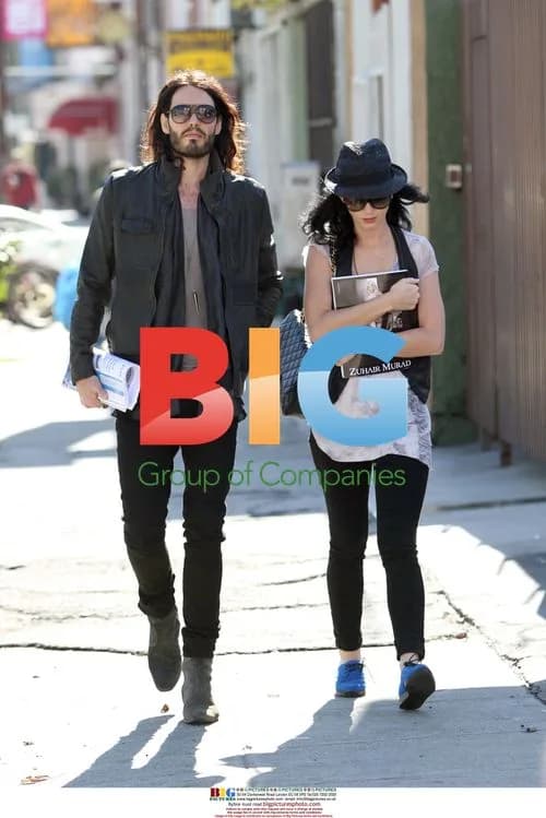Russell Brand and Katy Perry Stroll in LA