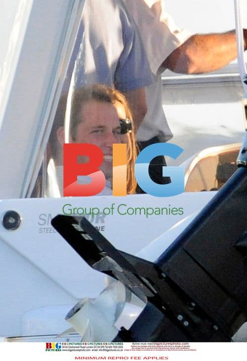 Prince William Flirts with Mystery Woman in Sydney