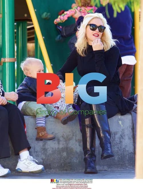 Gwen Stefani with Kids in Park