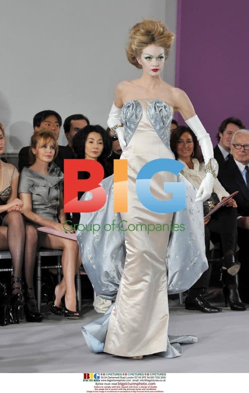 Kylie Minogue at Dior Couture Show