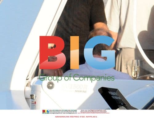 Prince William flirts on Sydney boat trip