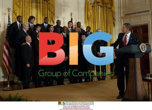 President Obama Welcomes LA Lakers to White House