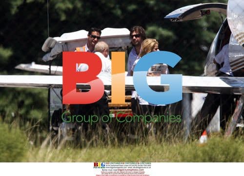 Shakira and boyfriend return to Uruguay