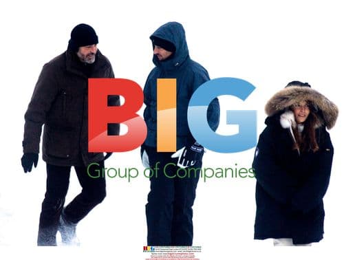 George Clooney and Thekla Reuten Filming "The American"