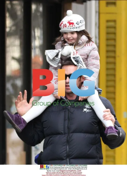 Hugh Jackman Picks Up Daughter Ava